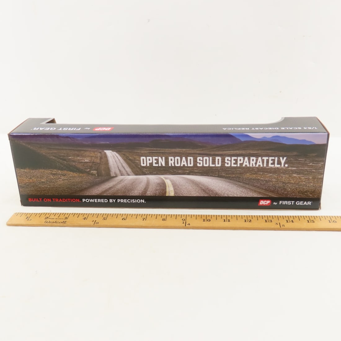 DCP First Gear 1:64 Ford LTL900 Flattop & Lowboy - 5