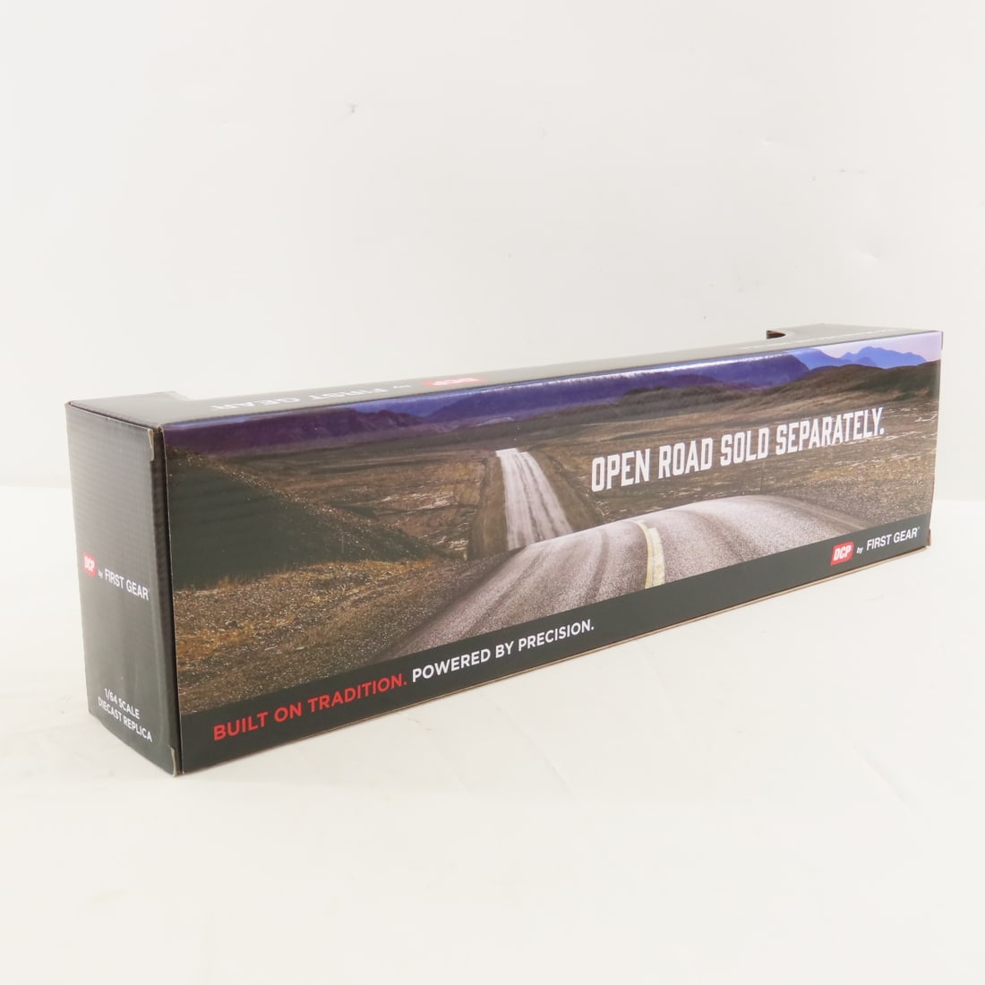 DCP First Gear 1:64 Ford LTL900 Flattop & Lowboy - 6