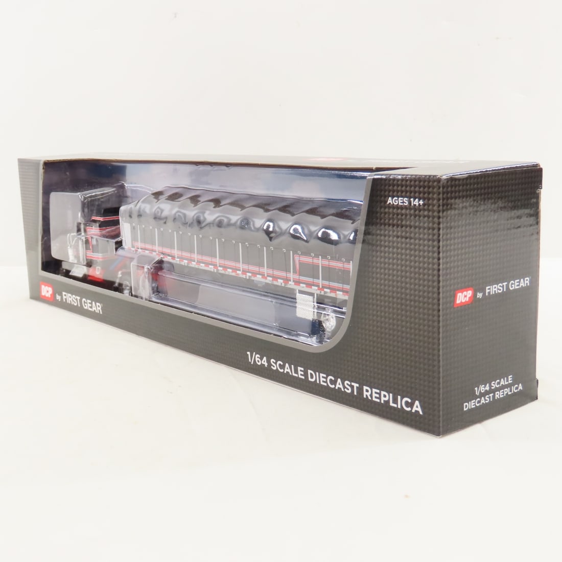 DCP First Gear 1:64 Kenworth Aerodyne Sleeper - 8