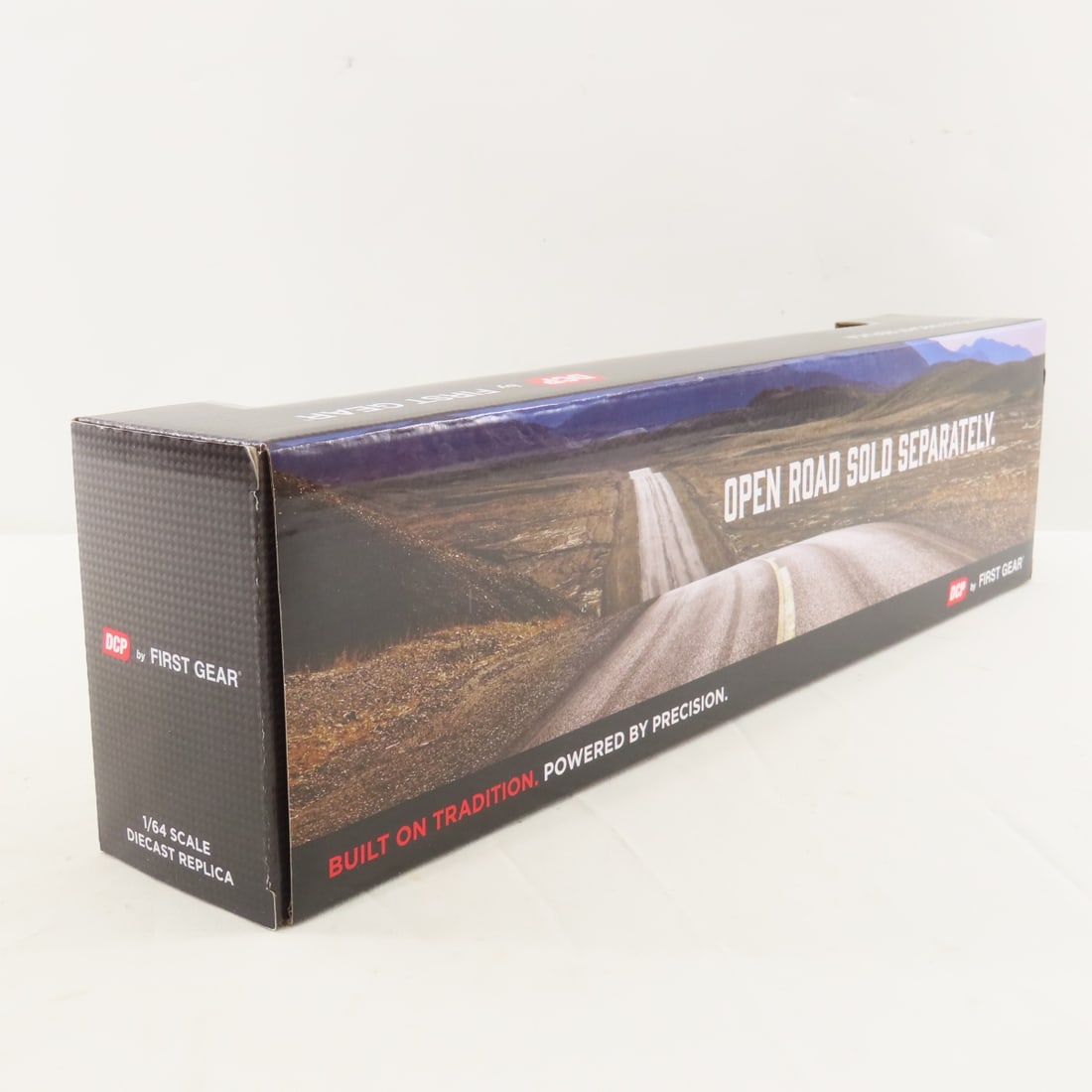 DCP First Gear 1:64 Peterbilt 389 Sleeper/Trailer - 6