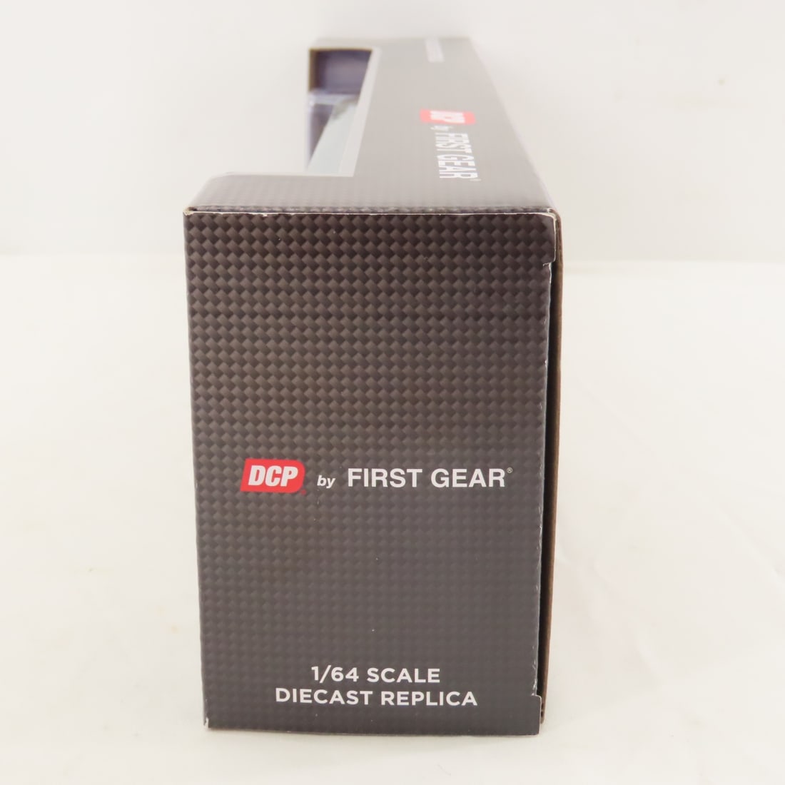 DCP First Gear 1:64 Peterbilt 389 Sleeper/Trailer - 7