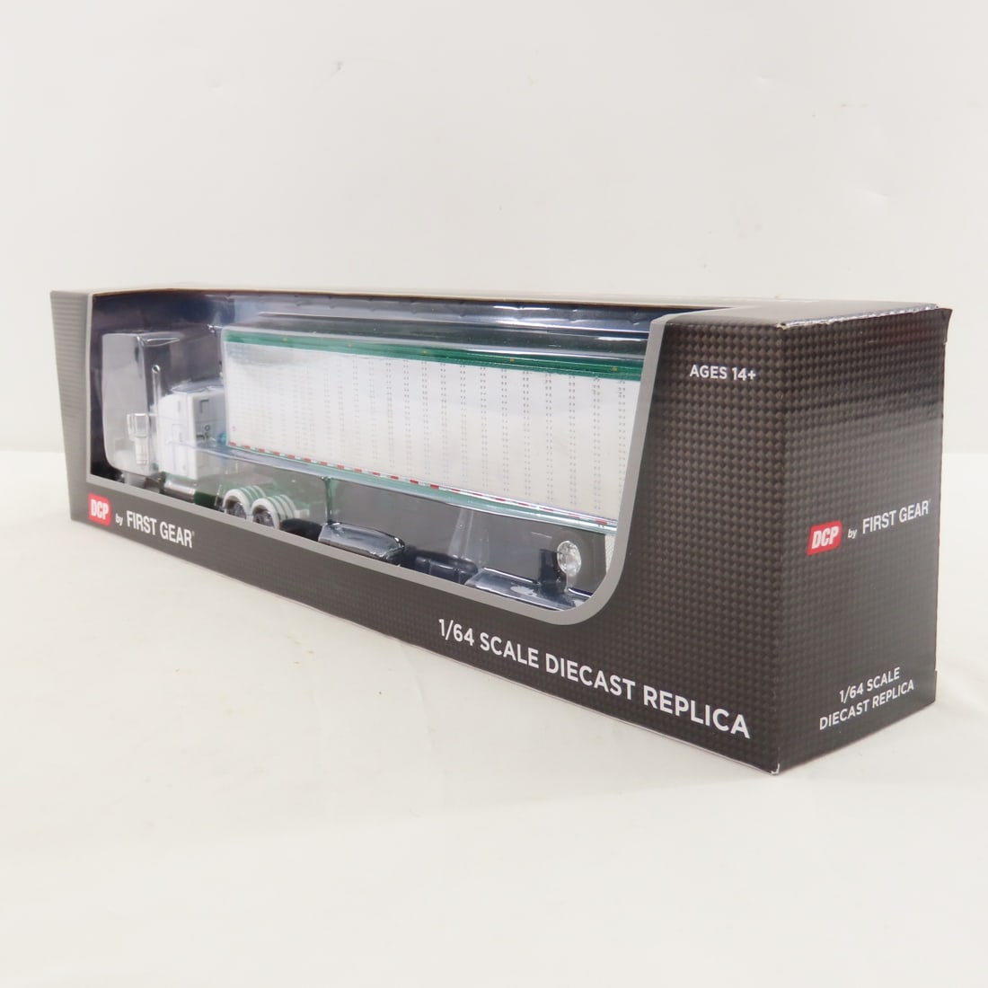 DCP First Gear 1:64 Peterbilt 389 Sleeper/Trailer - 8