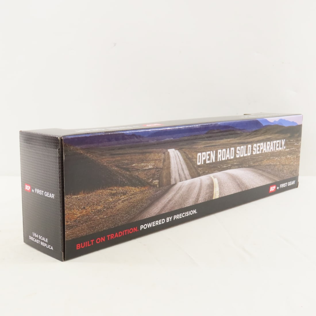 DCP First Gear 1:64 Peterbilt 351 Sleeper & Lowboy - 6