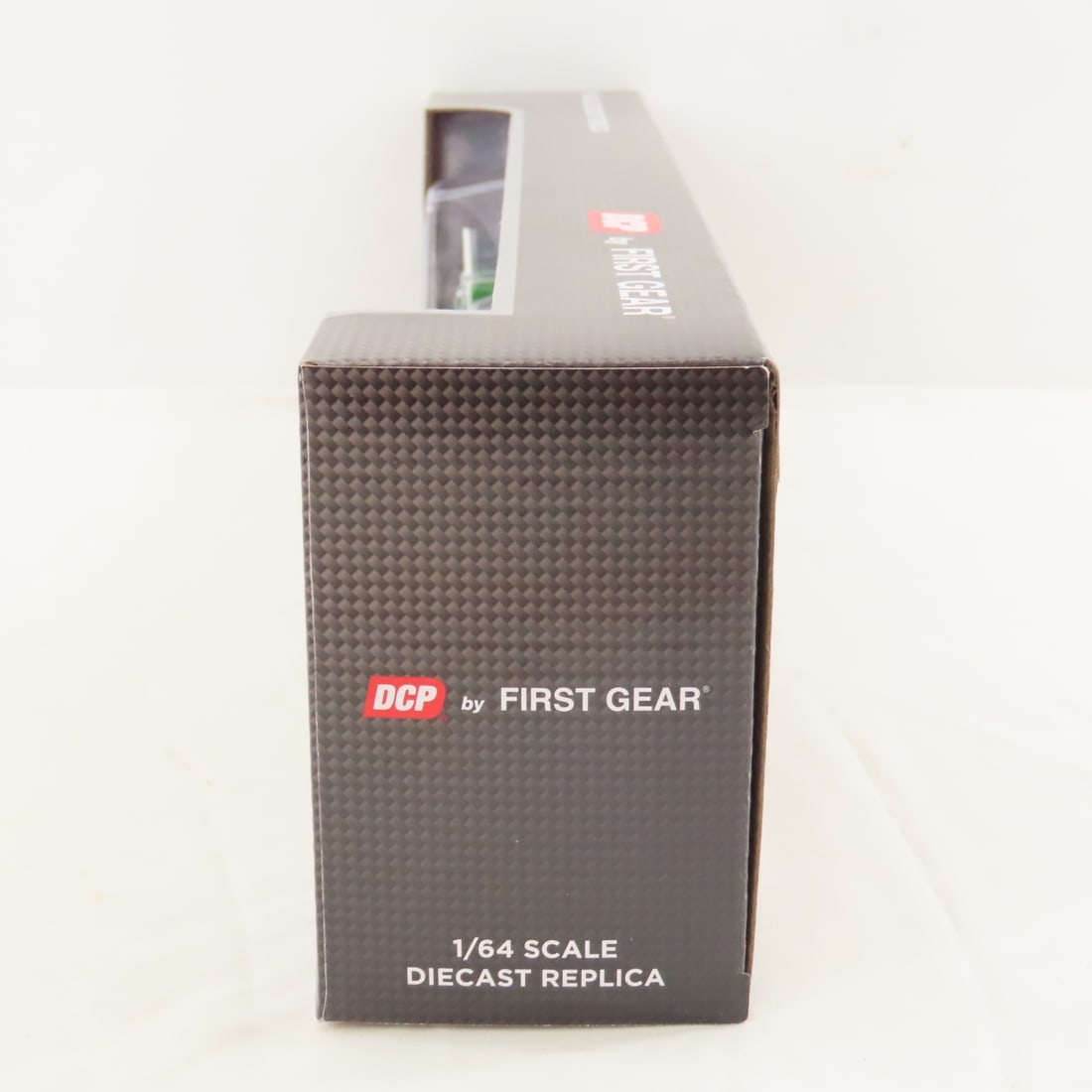 DCP First Gear 1:64 Peterbilt 351 Sleeper & Lowboy - 7