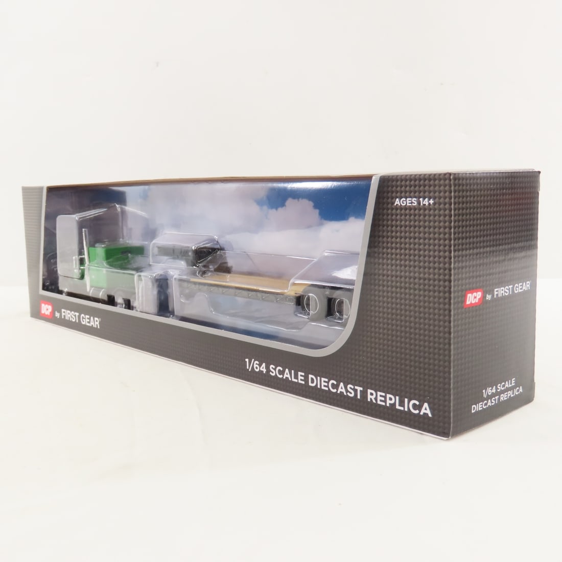 DCP First Gear 1:64 Peterbilt 351 Sleeper & Lowboy - 8