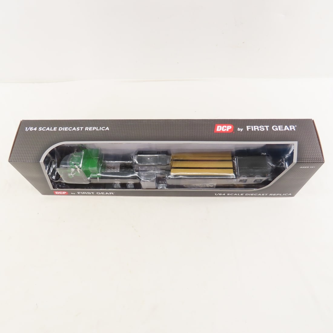 DCP First Gear 1:64 Peterbilt 351 Sleeper & Lowboy - 9