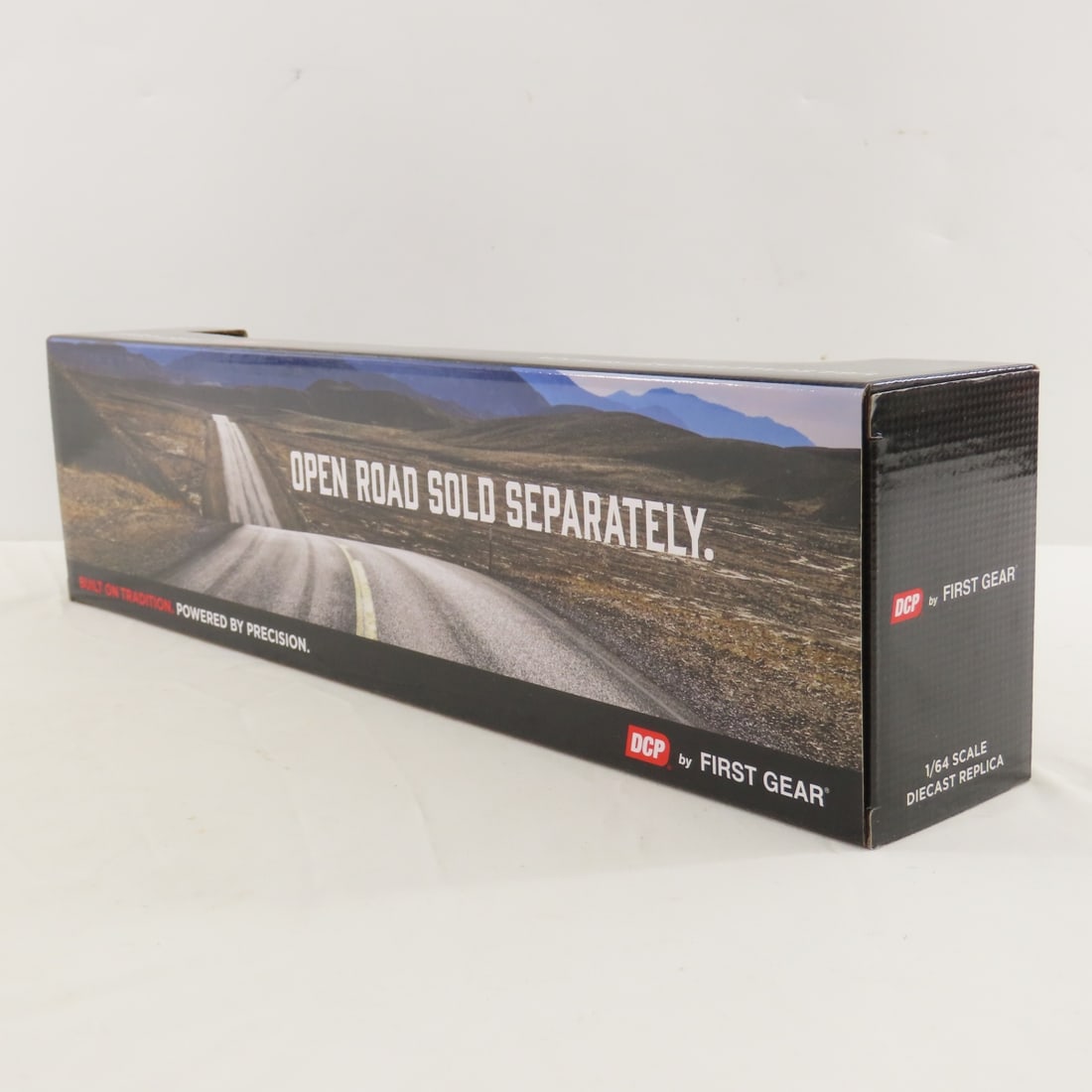 DCP First Gear 1:64 Peterbilt 352 Sleeper/Trailer - 4