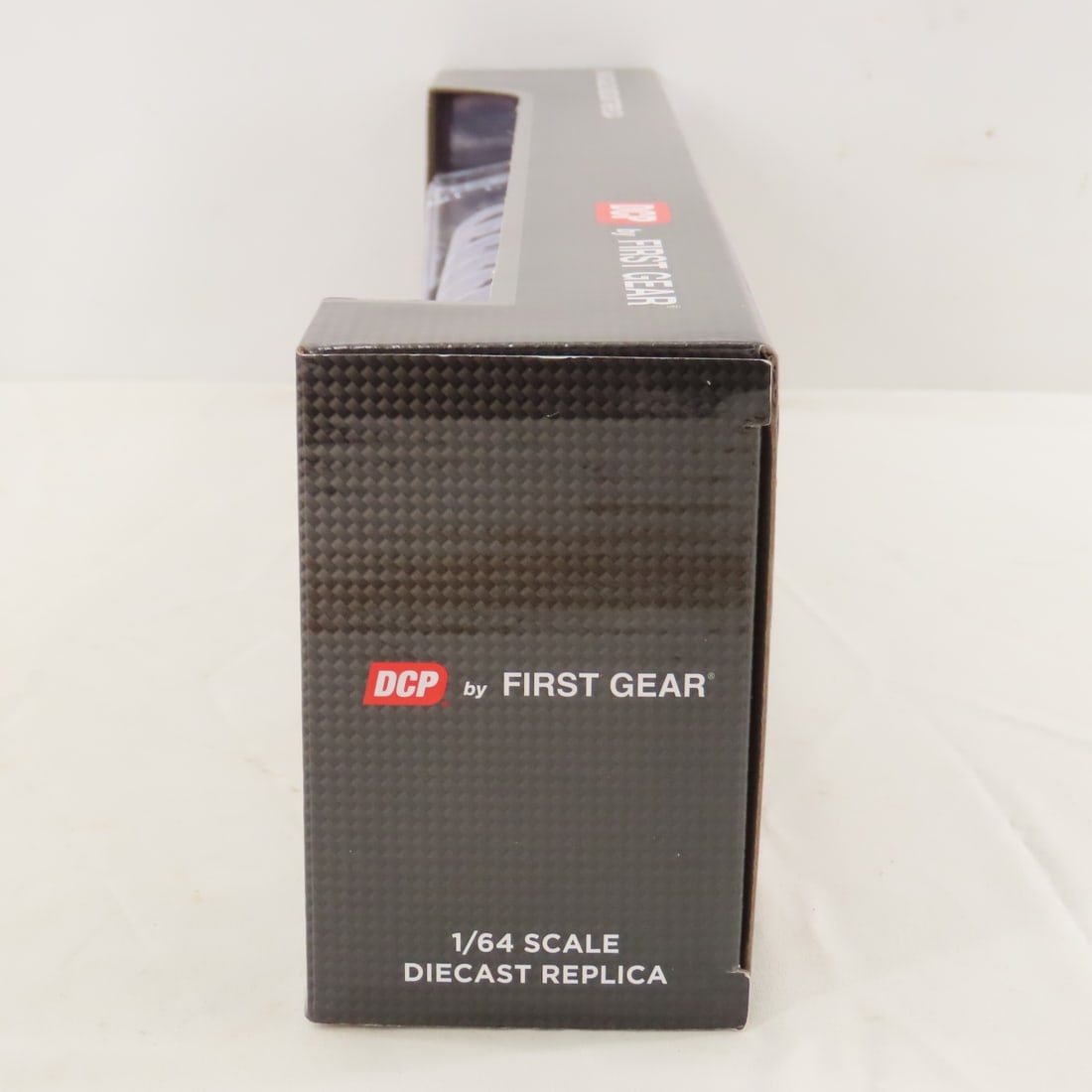 DCP First Gear 1:64 Peterbilt 352 Sleeper/Trailer - 7