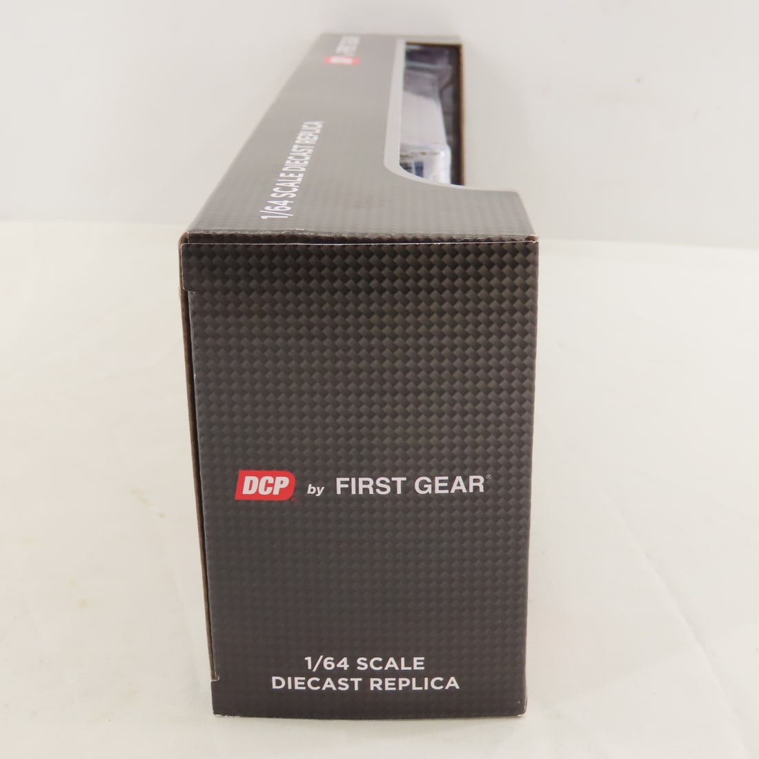 DCP First Gear 1:64 Peterbilt 351 Flattop/Trailer - 3