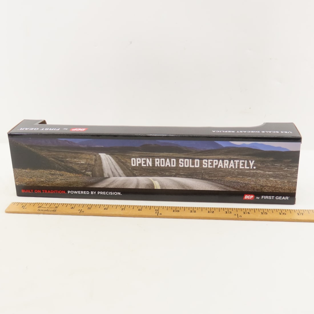 DCP First Gear 1:64 Peterbilt 389 Sleeper/Wagon - 5