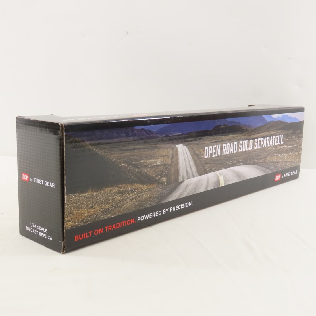 DCP First Gear 1:64 Peterbilt 389 Sleeper/Wagon - 6