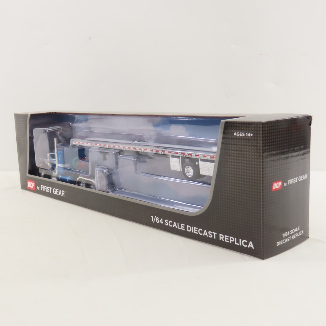 DCP First Gear 1:64 Peterbilt 359 Cab & Roadbrute - 8