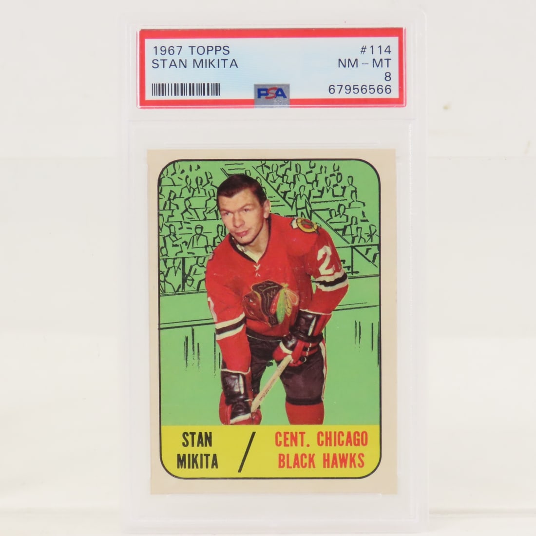 1967 Topps Stan Mikita #114 PSA 8 NM-MT: 1967 Topps Stan Mikita #114 PSA 8 NM-MT - Lot Size 5.5x3.5x.5" 1 LB All information and photos are intended to be as accurate as possible, but errors are possible. No item may be returned or refused
