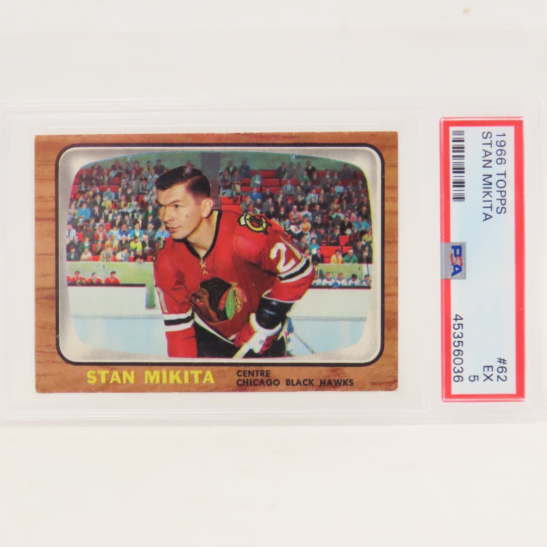 1966 Topps Stan Mikita #62 PSA 5 EX: 1966 Topps Stan Mikita #62 PSA 5 EX - Lot Size 5.5x3.5x.5" 1 LB All information and photos are intended to be as accurate as possible, but errors are possible. No item may be returned or refused