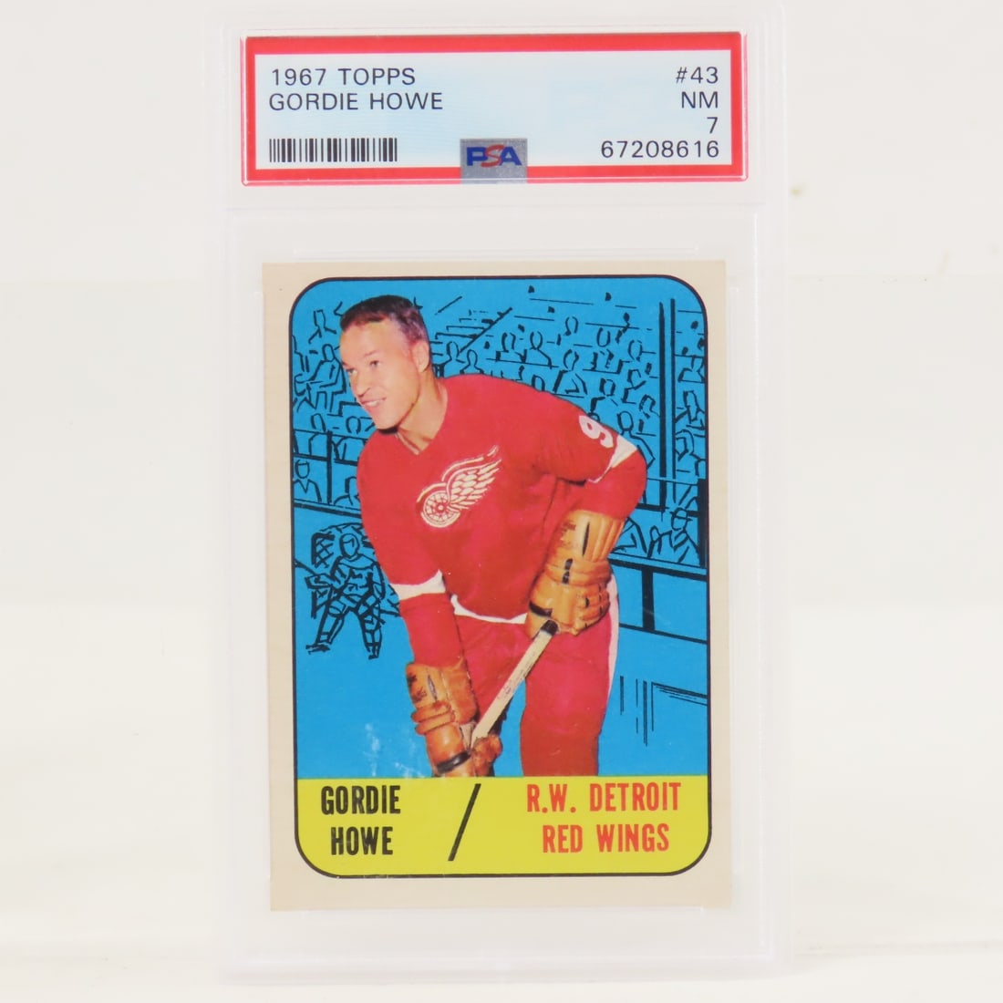 1967 Topps Gordie Howe #43 PSA 7 NM: 1967 Topps Gordie Howe #43 PSA 7 NM - Lot Size 5.5x3.5x.5" 1 LB All information and photos are intended to be as accurate as possible, but errors are possible. No item may be returned or refused based