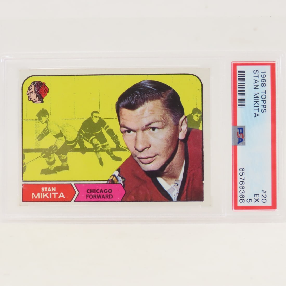 1968 Topps Stan Mikita #20 PSA 5 EX: 1968 Topps Stan Mikita #20 PSA 5 EX - Lot Size 5.5x3.5x.5" 1 LB All information and photos are intended to be as accurate as possible, but errors are possible. No item may be returned or refused