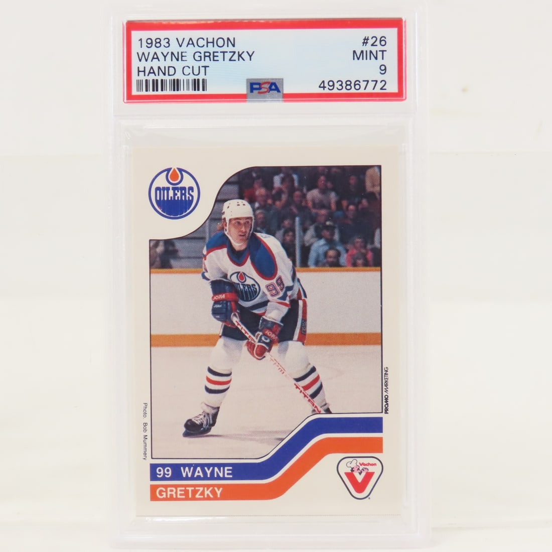 1983 Vachon Wayne Gretzky #26 PSA 9 Mint: 1983 Vachon Wayne Gretzky #26 PSA 9 Mint - Lot Size 5.5x3.5x.5" 1 LB All information and photos are intended to be as accurate as possible, but errors are possible. No item may be returned or refused