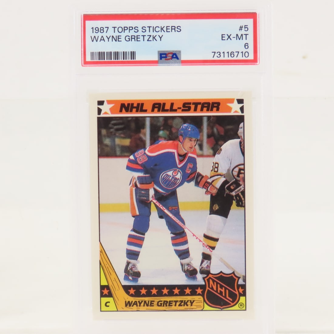 1987 Topps Stickers Wayne Gretzky #5 PSA 6 EX-MT: 1987 Topps Stickers Wayne Gretzky #5 PSA 6 EX-MT - Lot Size 5.5x3.5x.5" 1 LB All information and photos are intended to be as accurate as possible, but errors are possible. No item may be returned or 