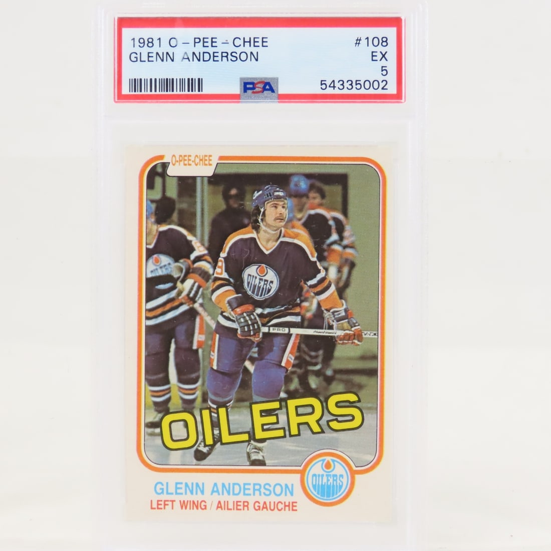 1981 O-PEE-CHEE Glenn Anderson #108 PSA 5 EX RC: 1981 O-PEE-CHEE Glenn Anderson #108 PSA 5 EX RC - Lot Size 5.5x3.5x1" 1 LB All information and photos are intended to be as accurate as possible, but errors are possible. No item may be returned or re