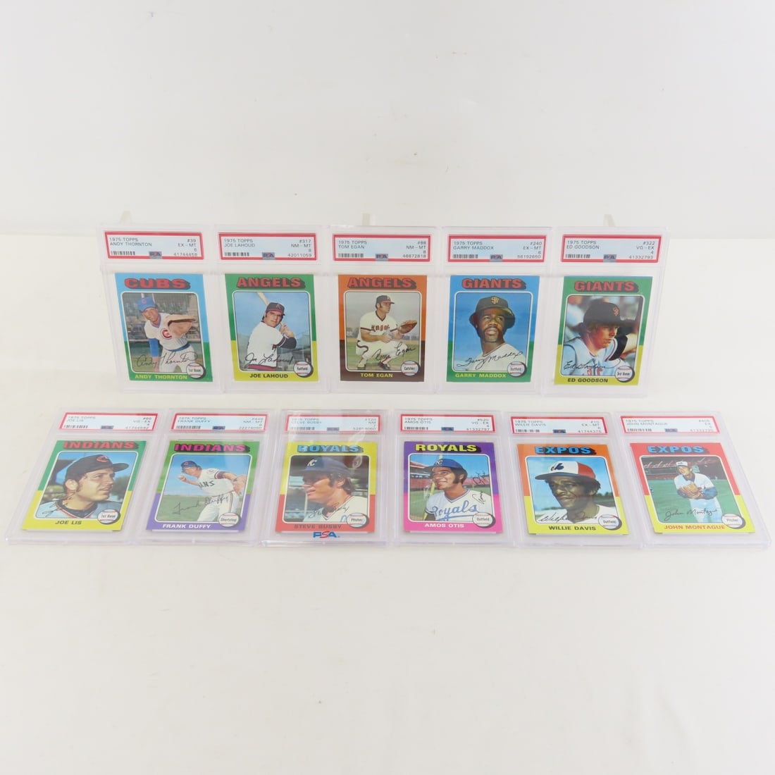 11 1975 Topps PSA graded Baseball Cards (1 of 13)