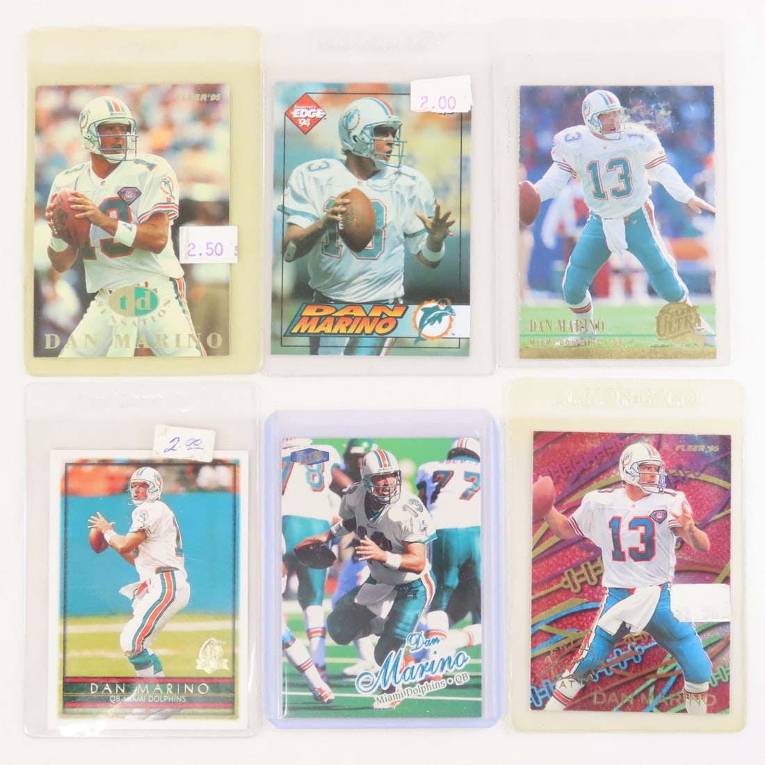 30+ Dan Marino Football Cards in plastic sleeves - 8