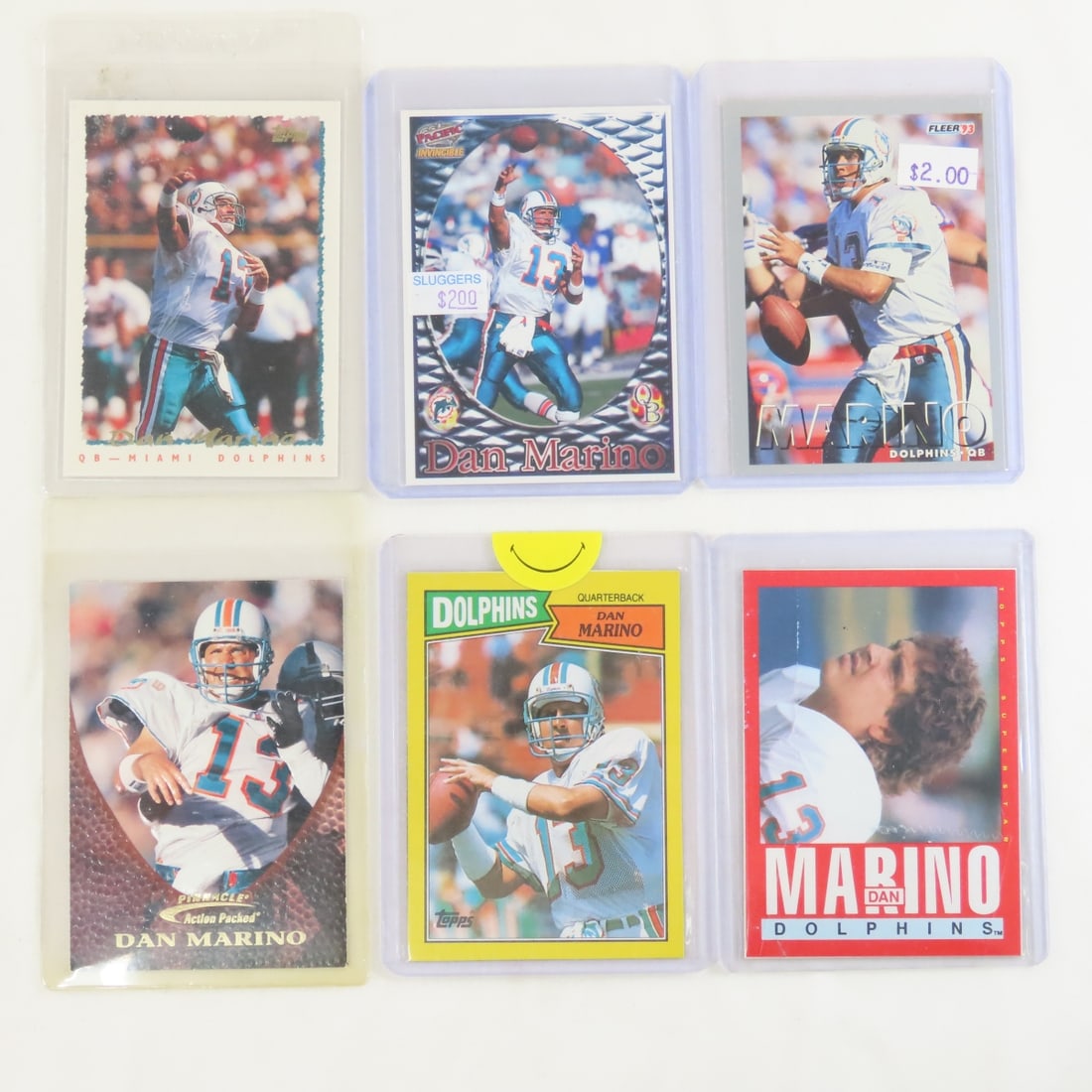 30+ Dan Marino Football Cards in plastic sleeves - 4