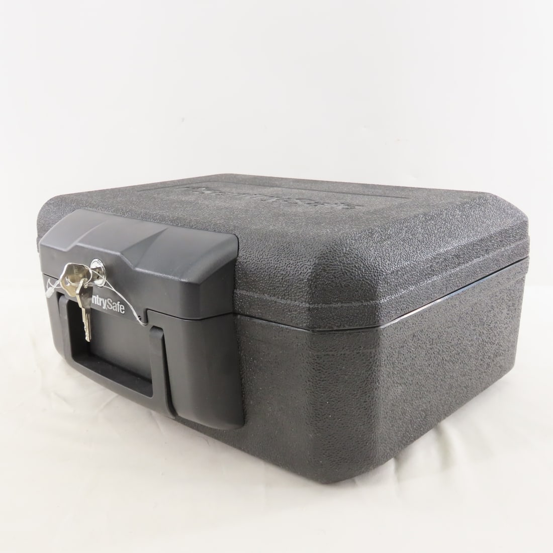 Portable Sentry Safe with Keys - 6