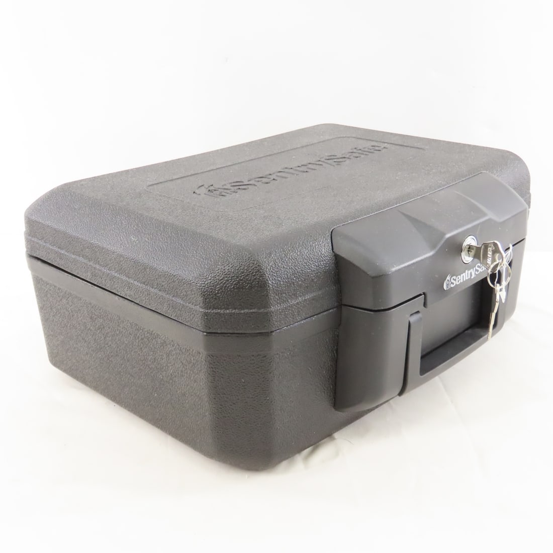 2 Portable Sentry Safes with Keys - 3