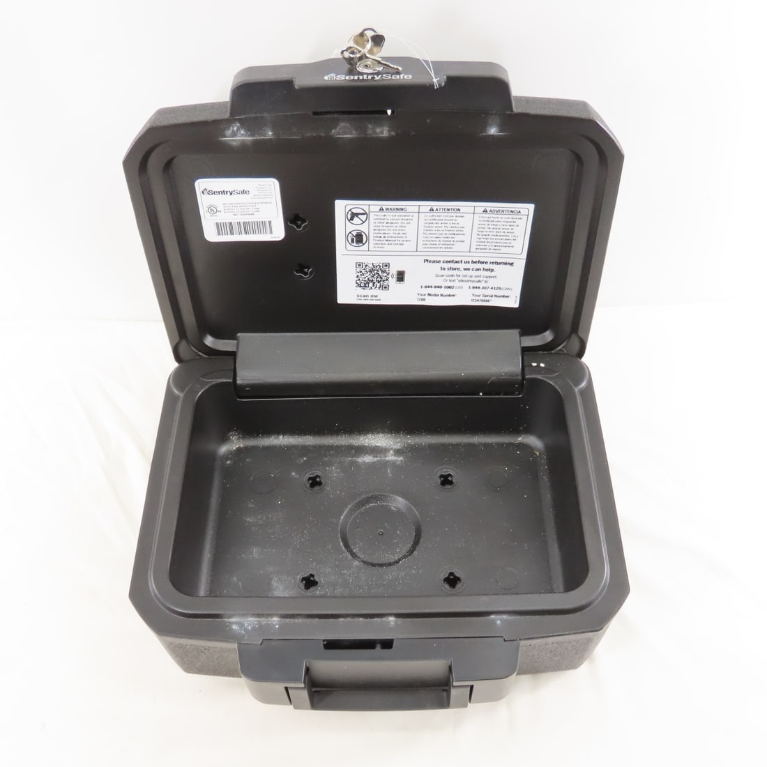 2 Portable Sentry Safes with Keys - 8