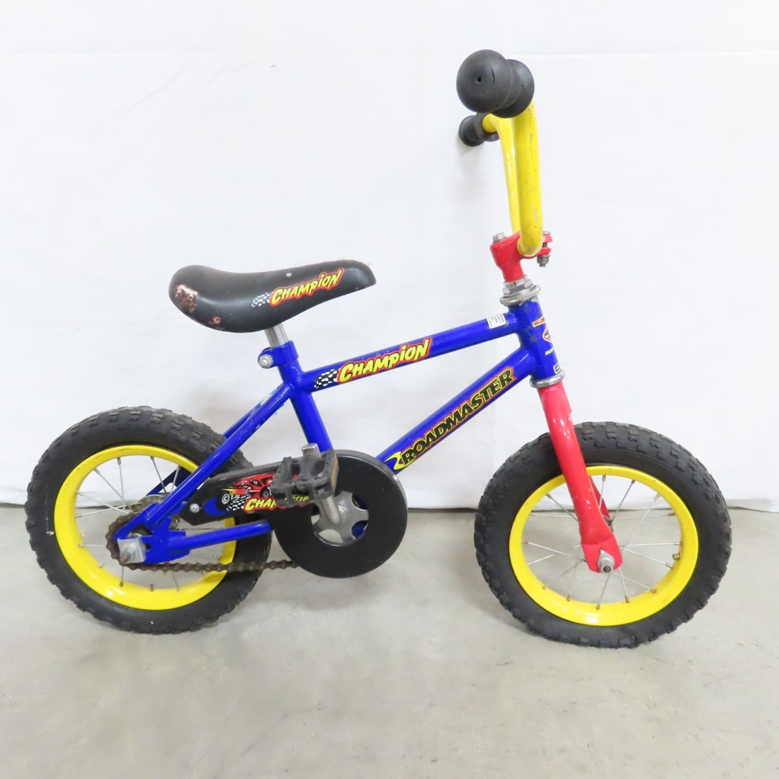 Vintage 12" Roadmaster Champion Children's Bike - 2