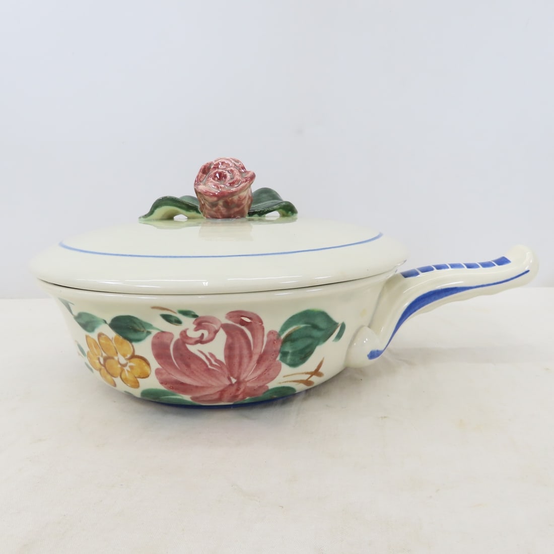 2 Red Wing Orleans Casseroles, 1 Lid & Creamer - 2