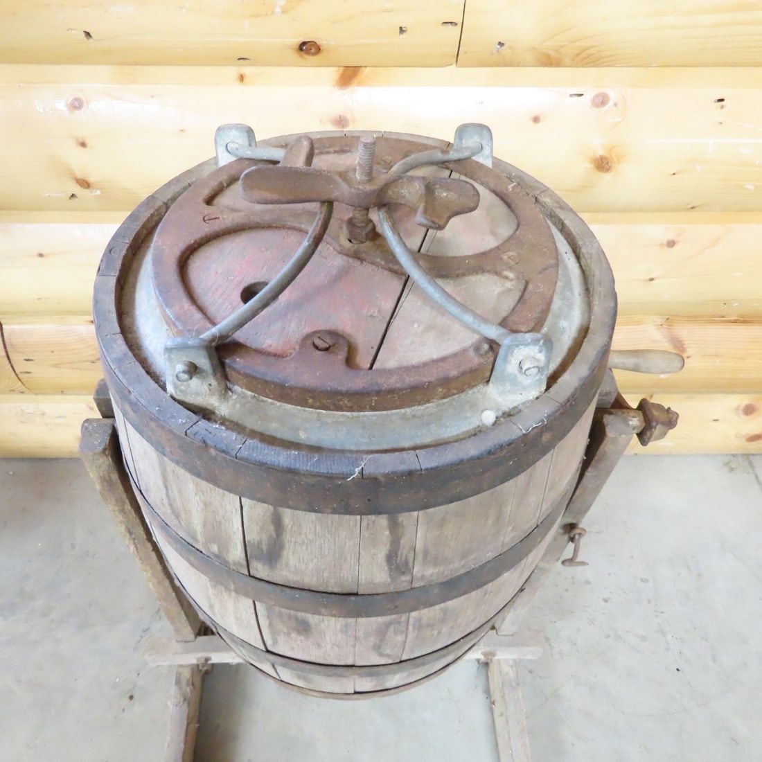 Antique Dobson Favorite Barrel Rotary Butter Churn - 2