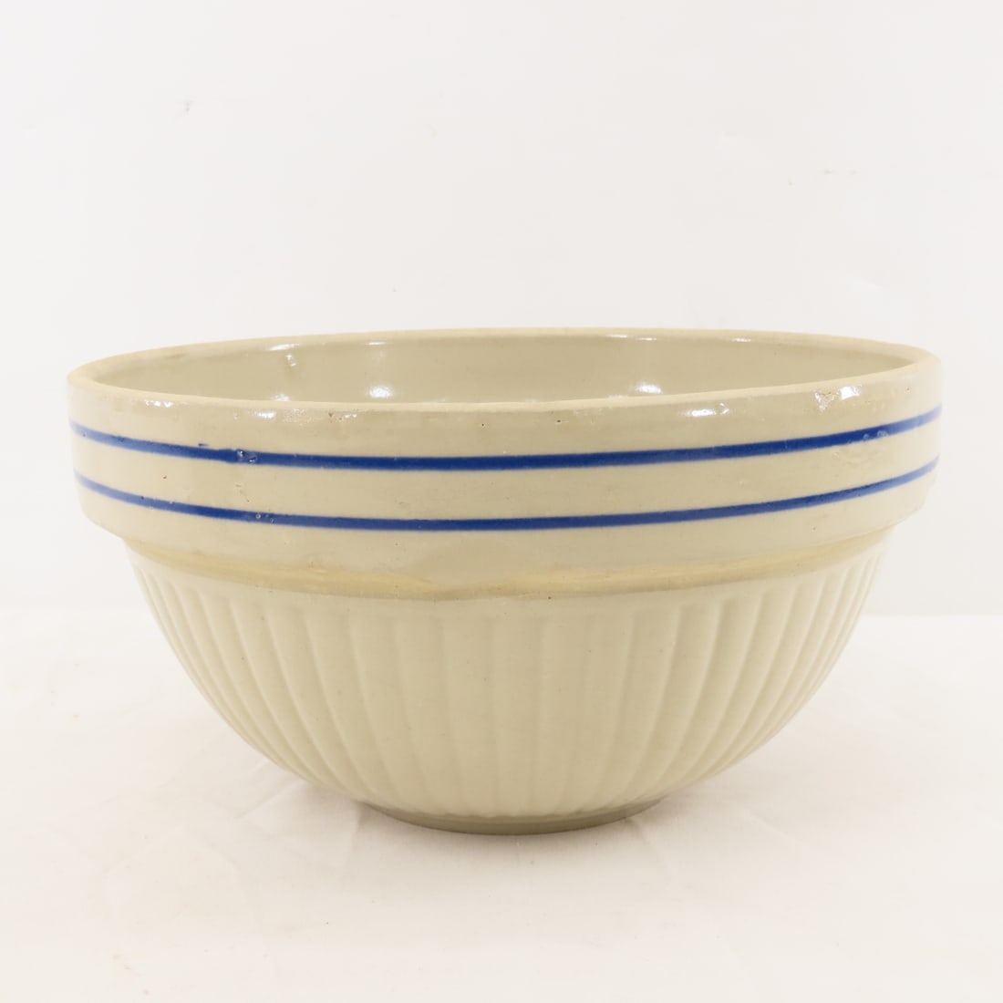 Vintage Red Wing Pottery Sponge & Banded Bowls - 2