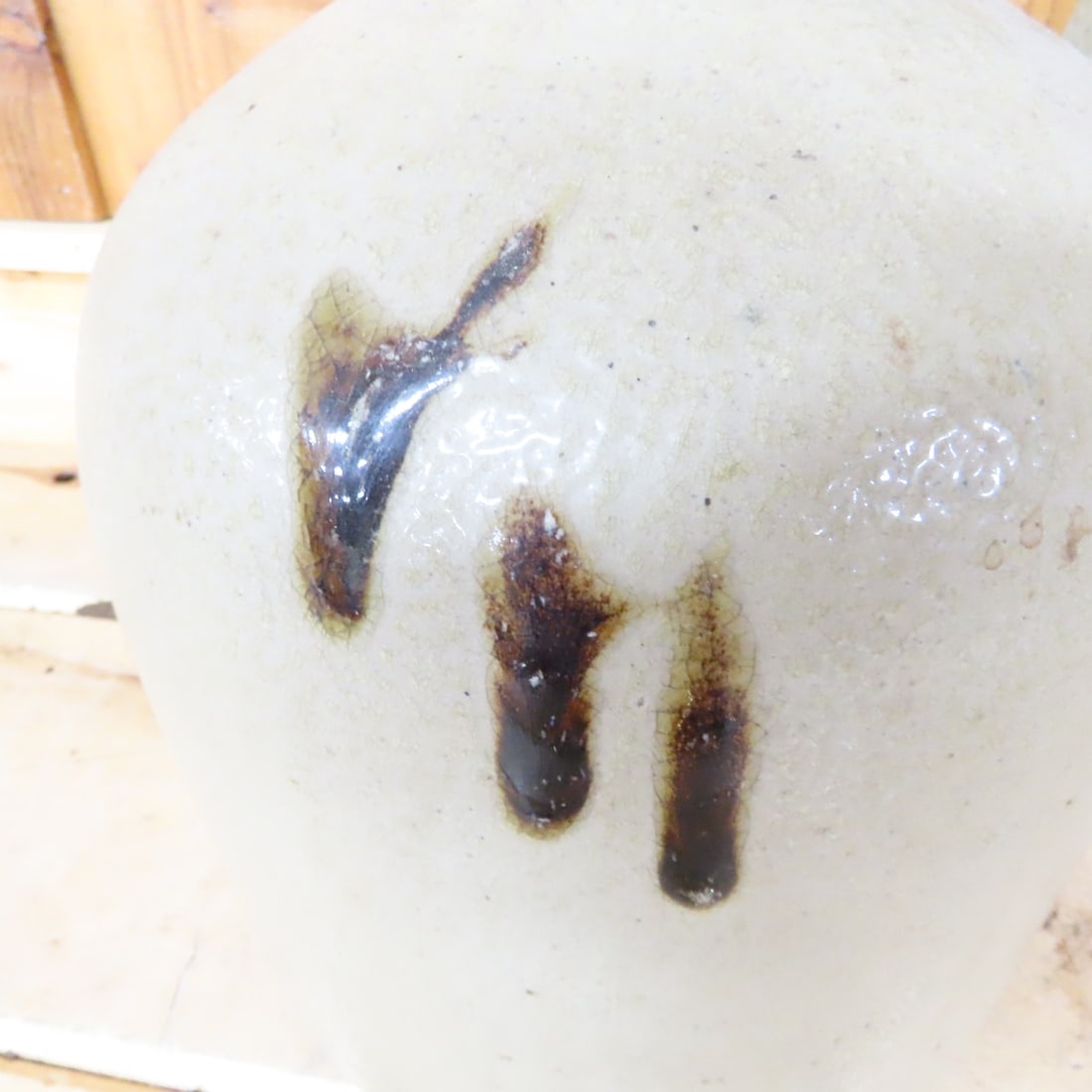 2-3 Gallon Stoneware Jug with Turkey Droppings - 7