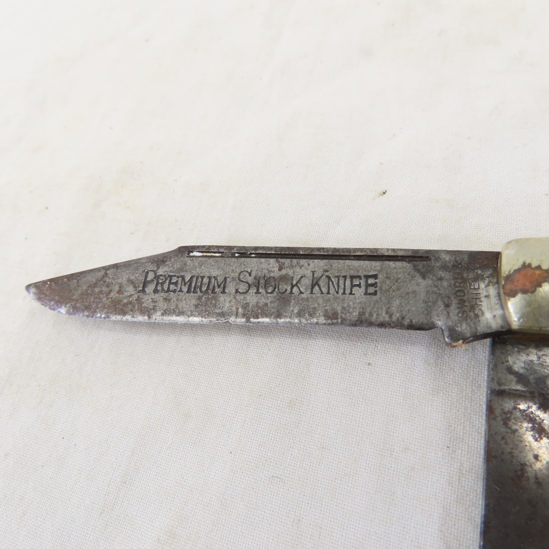 2 Vintage Pocket Knives & Dagger - 7