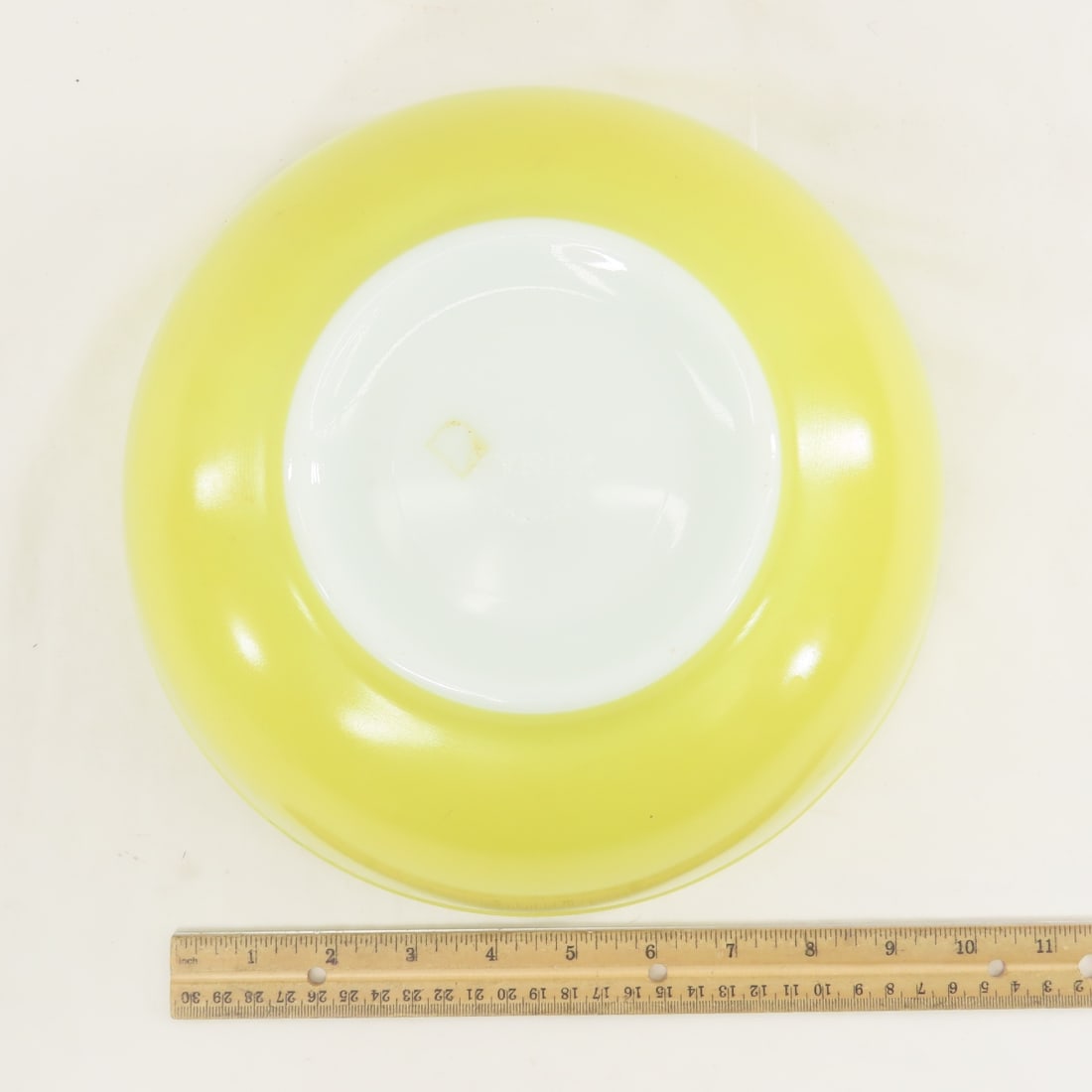 4 Vintage Pyrex Nested Primary Colors Mixing Bowls - 7