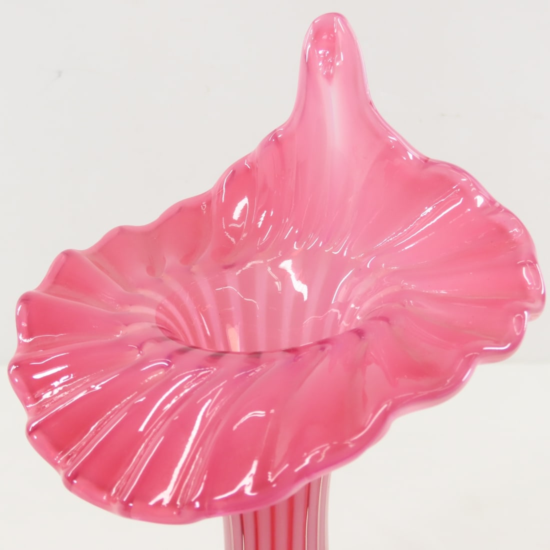 Fenton Art Glass Jack In The Pulpit Cranberry Vase - 7