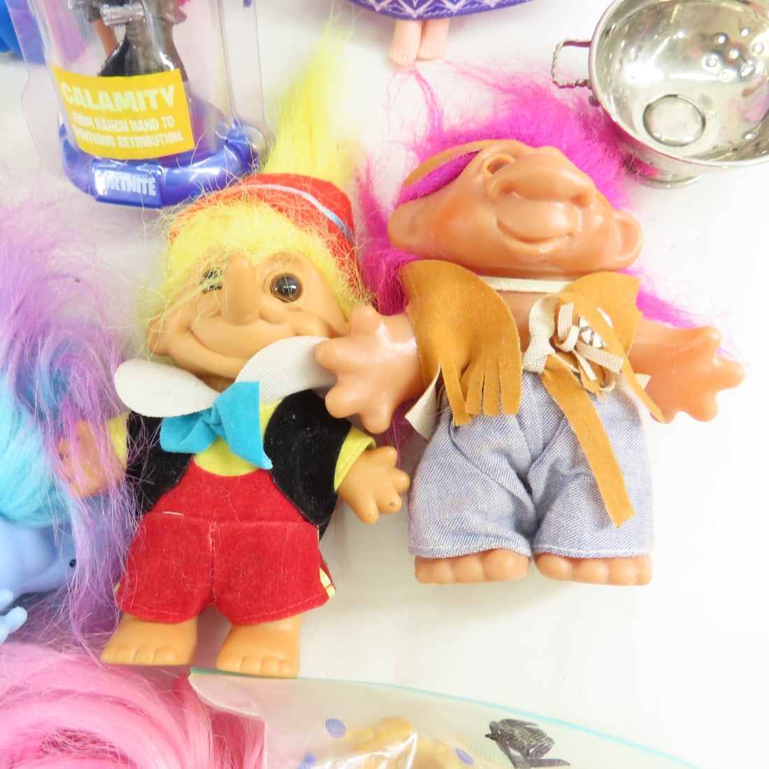 Troll & Other Dolls, Barbie Accessories & More - 7