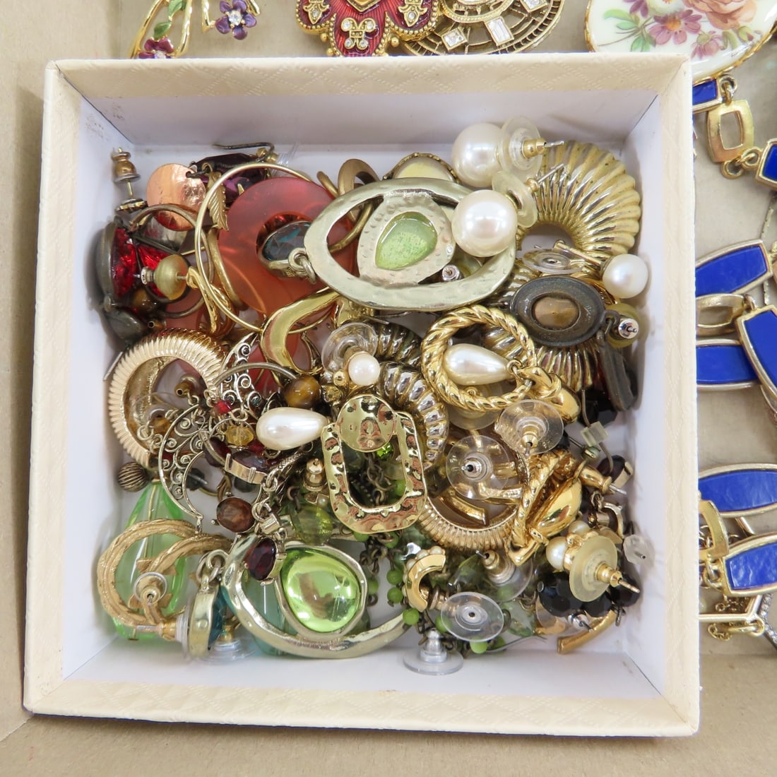 Celebrity, Avon, Burch & Other Jewelry - 3
