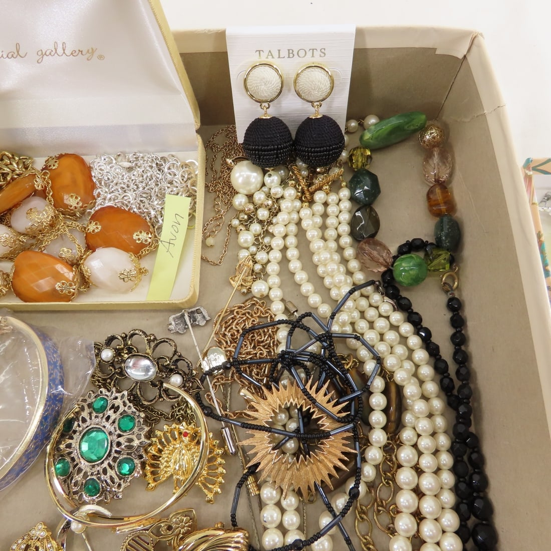 Celebrity, Avon, Burch & Other Jewelry - 6