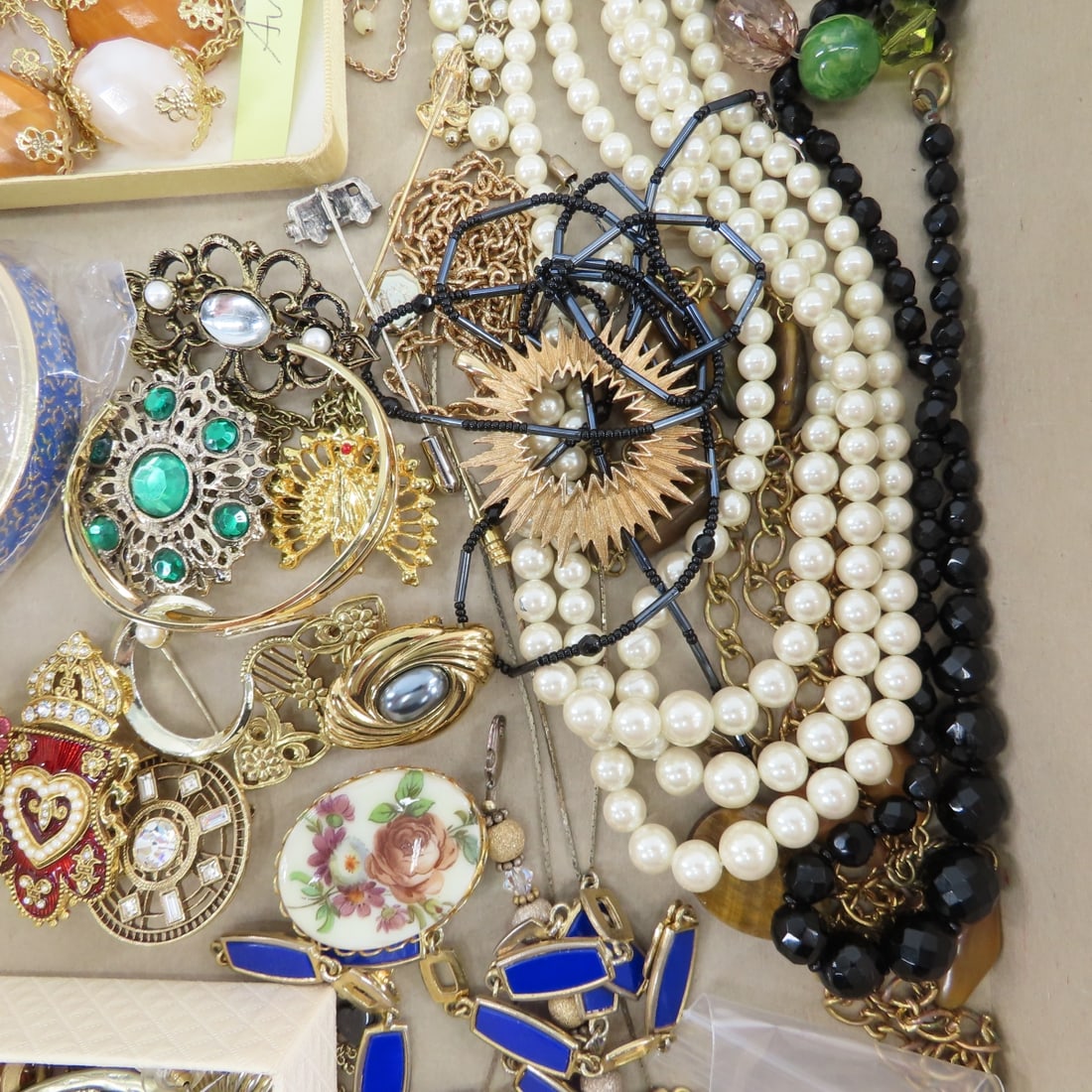 Celebrity, Avon, Burch & Other Jewelry - 7