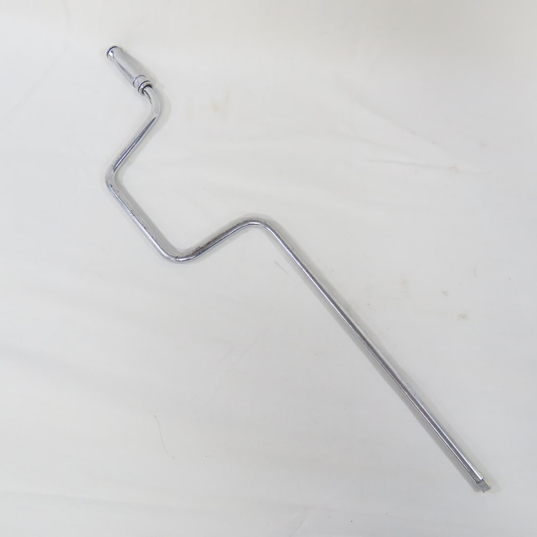 Snap-On TMS4E 1/4" Drive 16" Speeder Drive Handle: Snap-On TMS4E 1/4" Drive 16" Speeder Drive Handle - LOT SIZE: 17x4x2" 1 LB All information and photos are intended to be as accurate as possible, but errors are possible. No item may be returned or