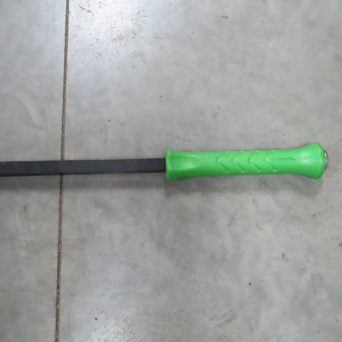 Snap-On SPBH54AG 54" Striking Prybar - 2