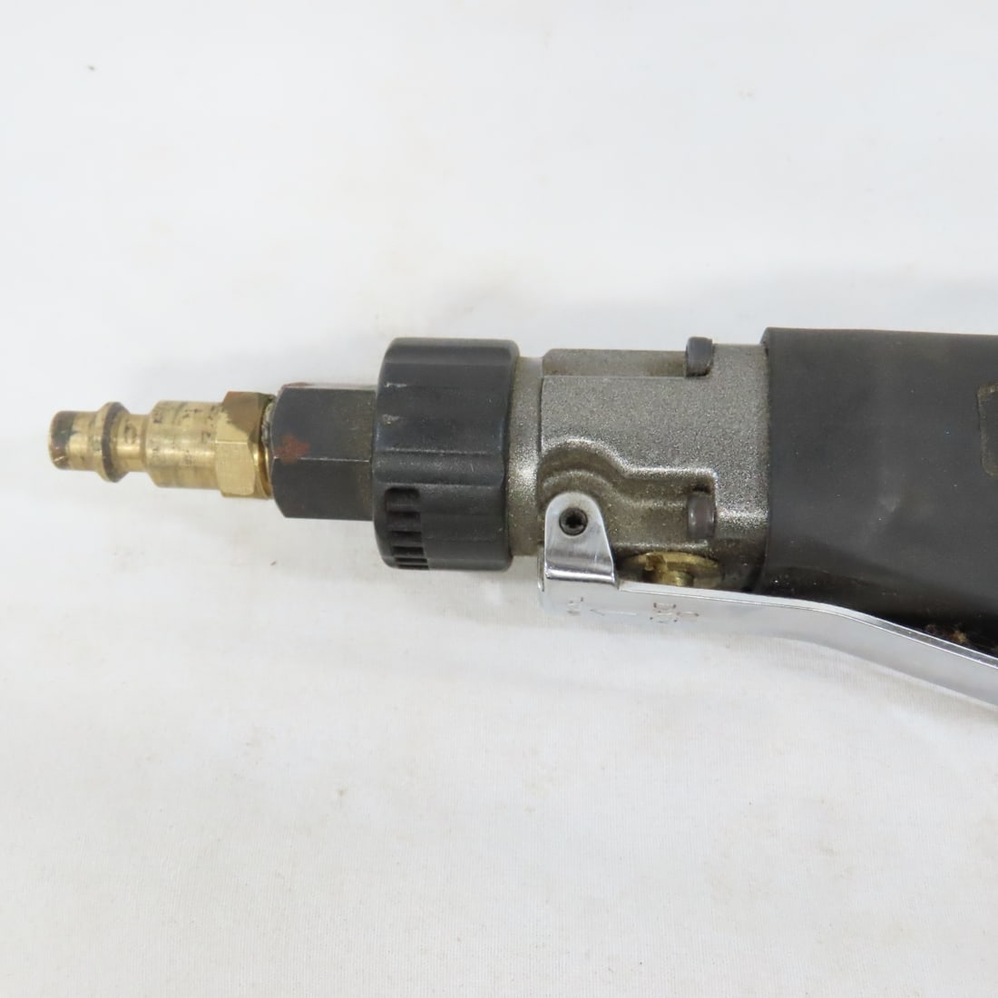 Carlyle/NAPA 6-1018 Compact Pneumatic Air Saw - 2
