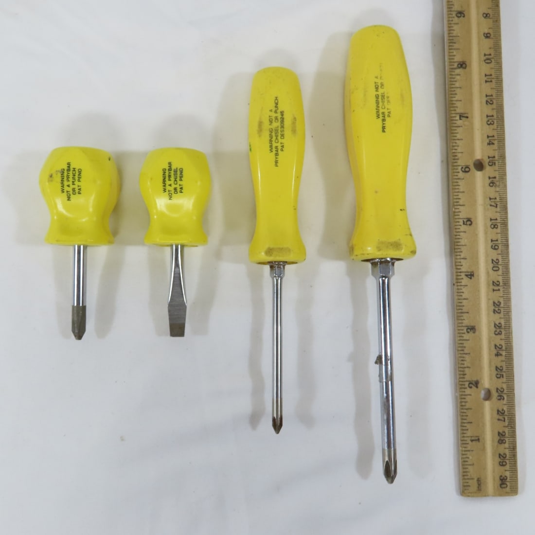 Snap-On 7pc Flat, Phillips & Stubby Screwdrivers - 7