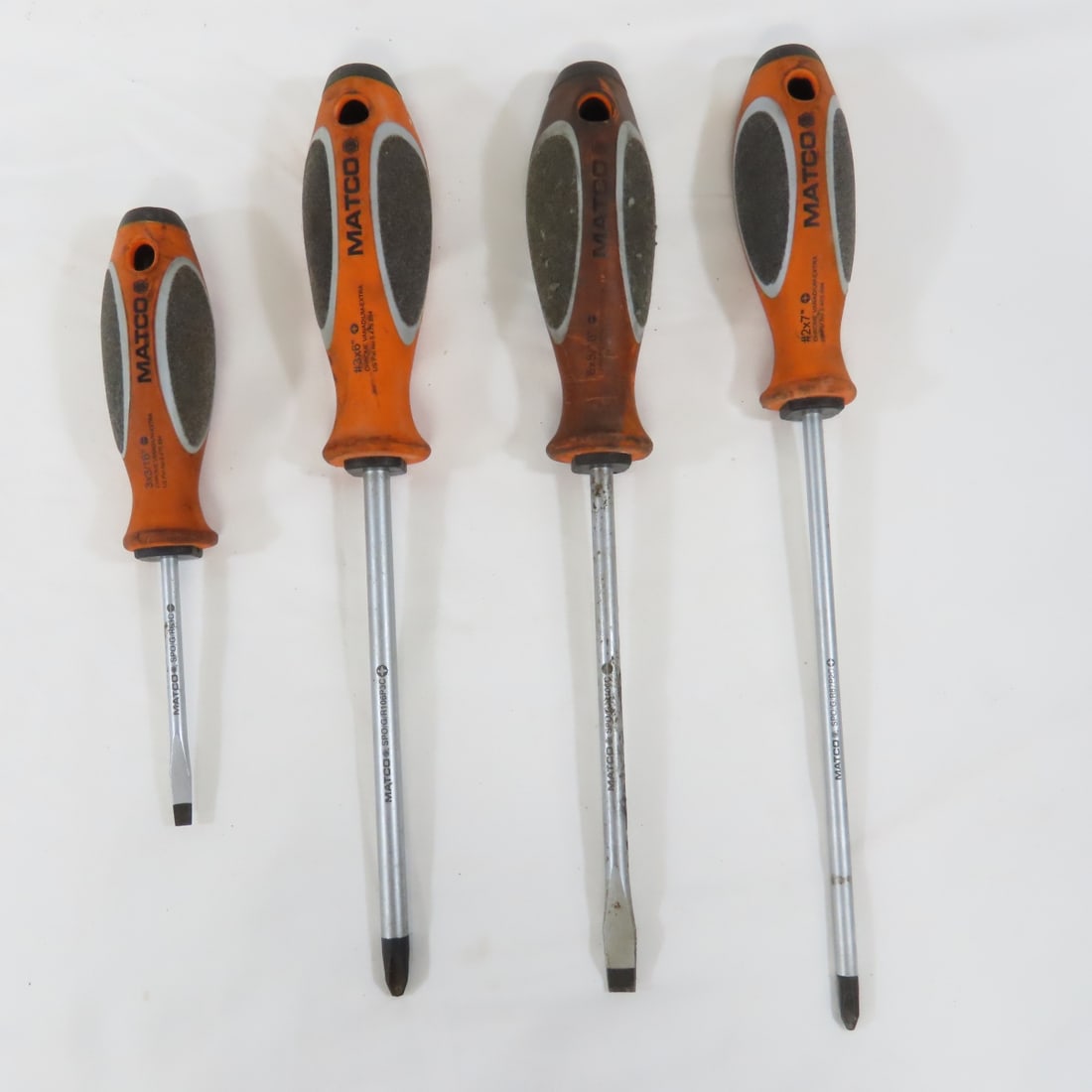 Matco 4 Piece Slotted & Phillips Screwdriver Set - 2