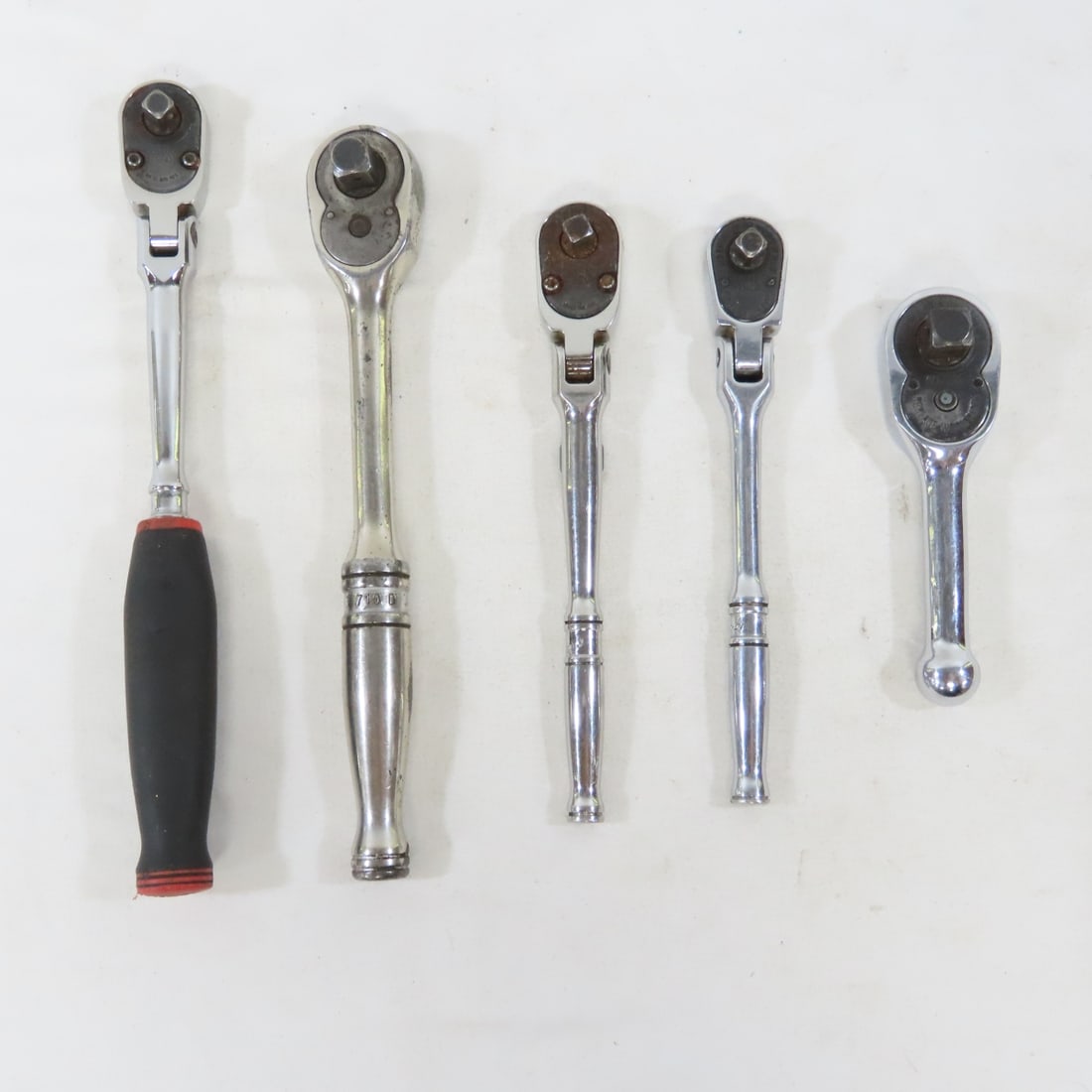 Snap-On 5 pc Flex-Head & Stubby Ratchets 1/4" 3/8": Snap-On 5 pc Flex-Head & Stubby Ratchets 1/4" 3/8" - Snap-On TX72 1/4" Drive Locking Flex-Head Ratchet, Snap-On TM831 1/4" Drive Flex-Head Ratchet, Snap-On THLF72 1/4" Drive Soft Grip Flex-Head