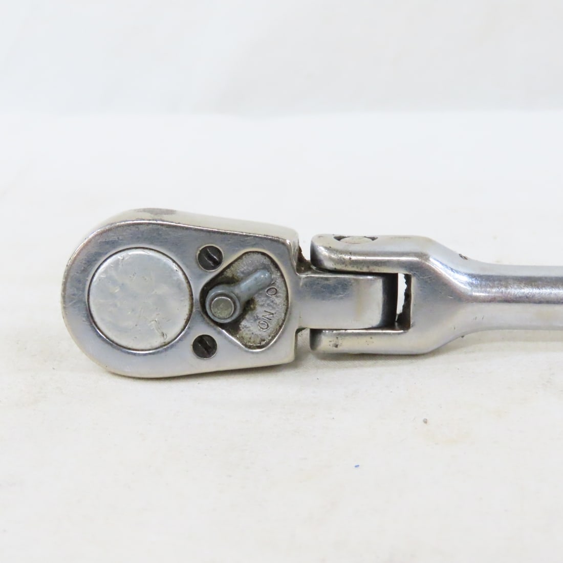 Snap-On F712 3/8" Drive Bent Handle Flex Ratchet - 7