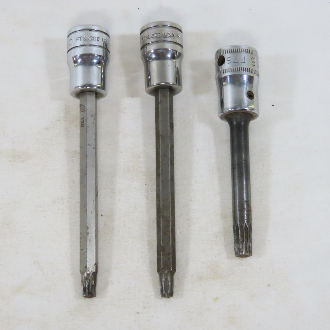 Snap-On 3/8" 1/2" Square Bit Metric Socket Drivers - 8