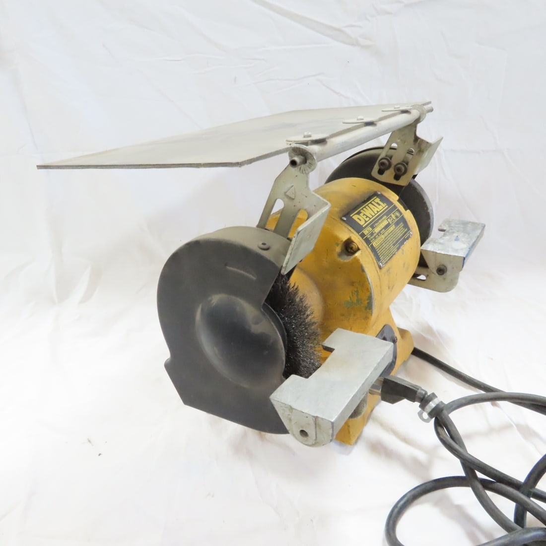 DeWalt DW756 & Neiko Tools 6" Bench Grinders - 5